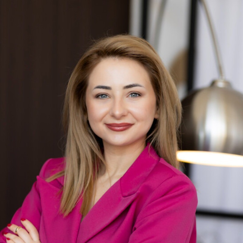 Gabriela-Nicoleta Petrov, ICF-Certified Coach